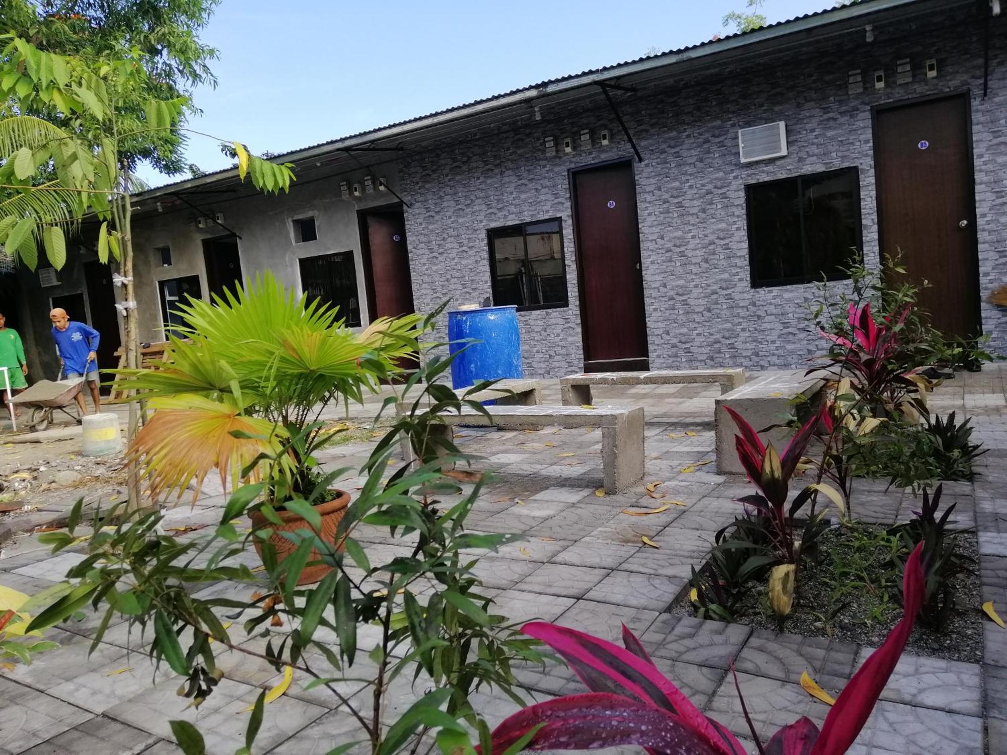 Katrina'S Dorm Tarlac City Exterior foto